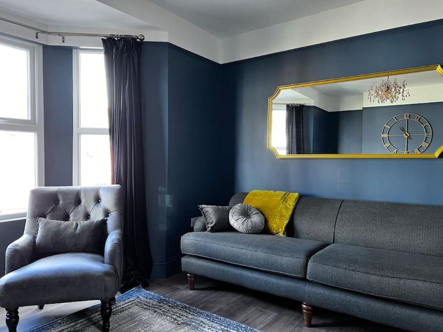 No 11, Fishguard, Ideal For Beach, Coastal Path And Town! Εξωτερικό φωτογραφία